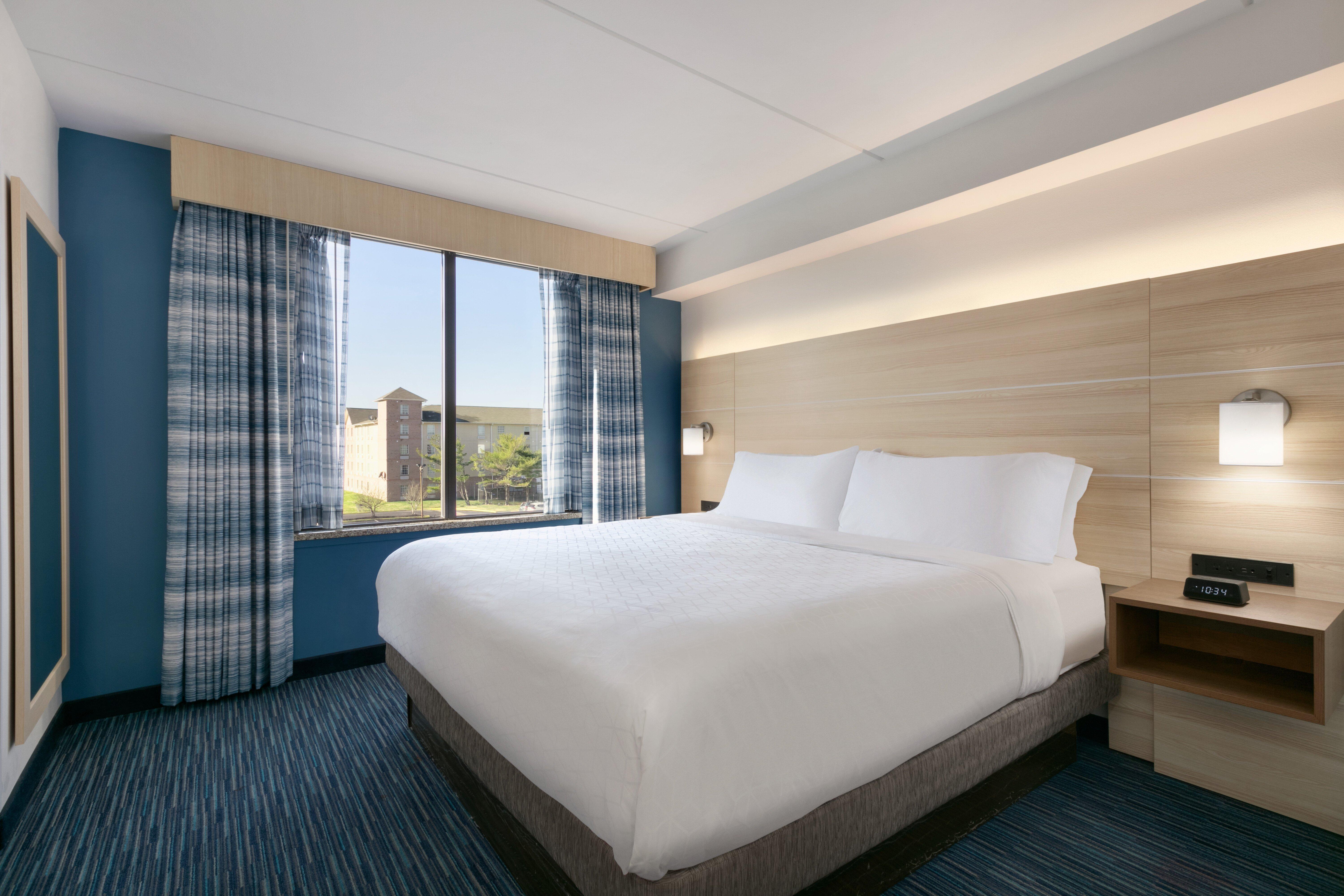 Holiday Inn Express Hotel & Suites Norfolk Airport By Ihg Экстерьер фото