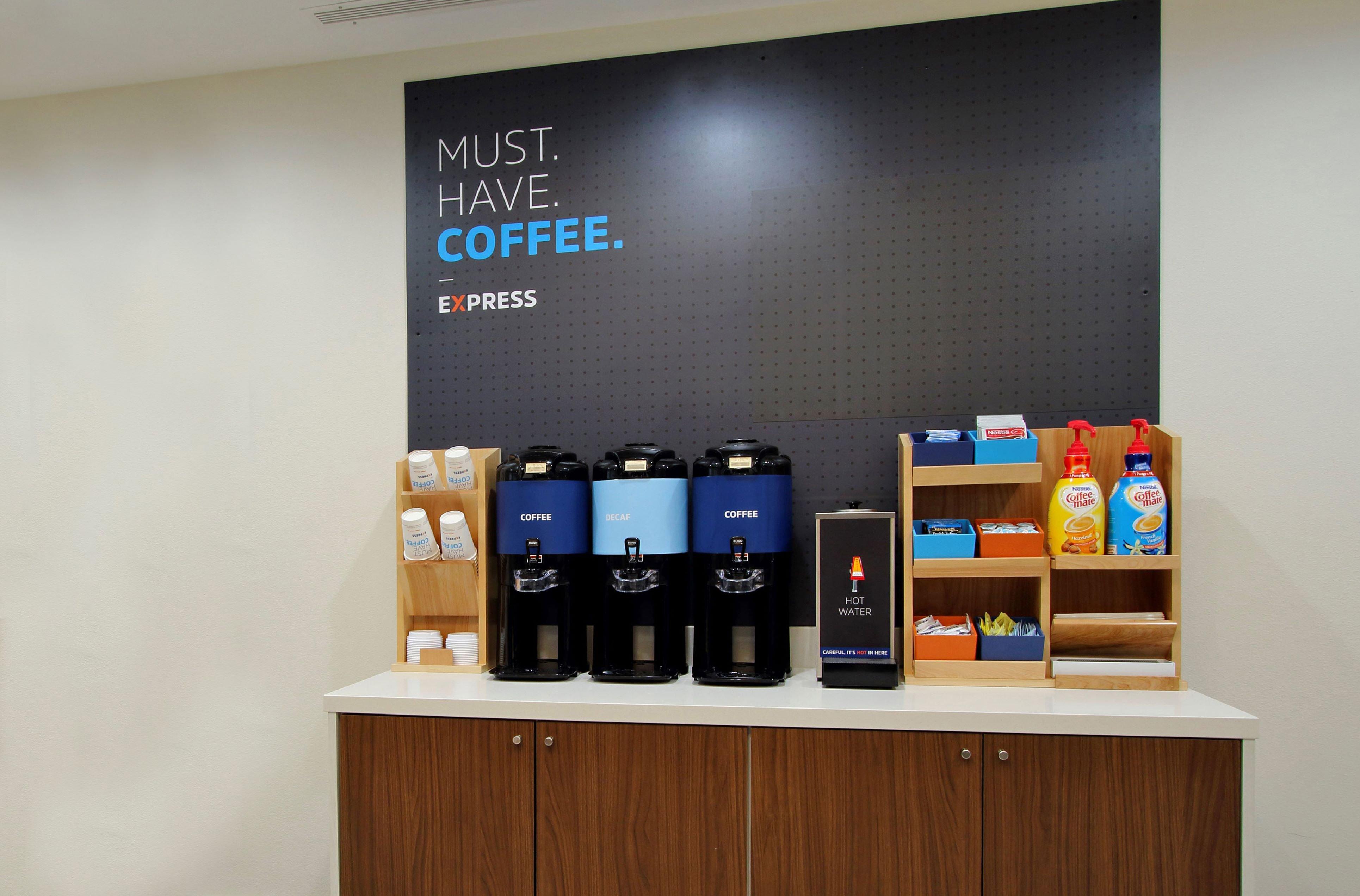 Holiday Inn Express Hotel & Suites Norfolk Airport By Ihg Экстерьер фото