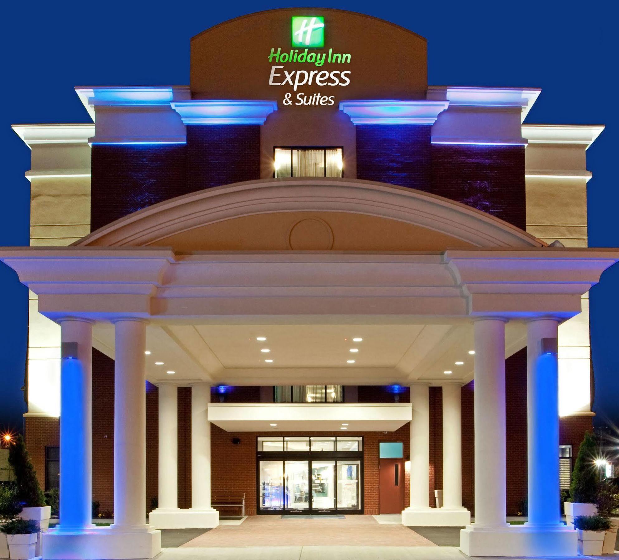 Holiday Inn Express Hotel & Suites Norfolk Airport By Ihg Экстерьер фото